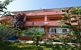 Villa Nada